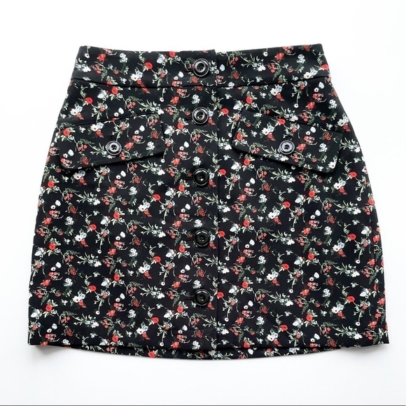 Little Moon Freesia Skirt - Picture 4 of 16